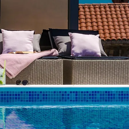 Luigi With A Pool