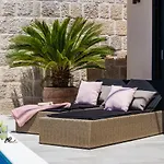 Vila Luigi With A Pool *